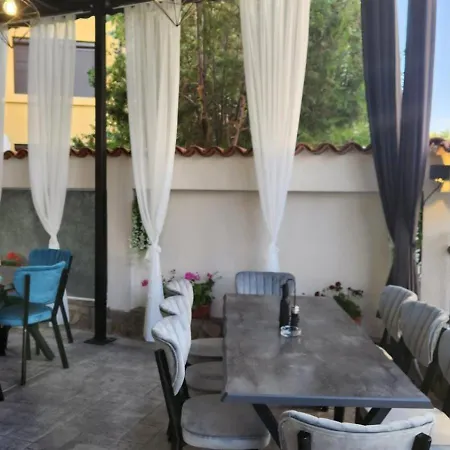 Πανσιόν йоана *